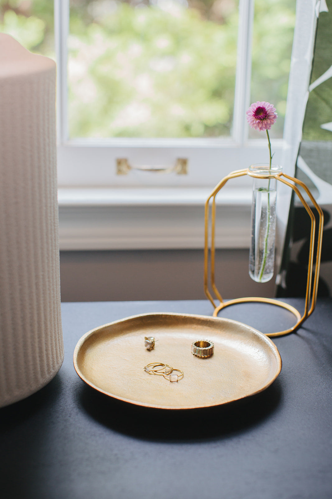 Round, Gold Decorative Dish/Jewelry Tray