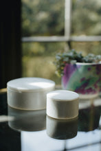 Load image into Gallery viewer, Round White Marble Bowls with Lids (Set of 2)
